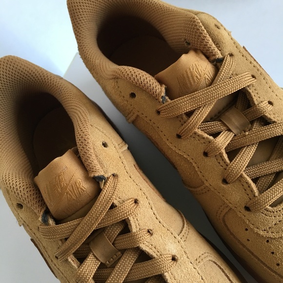Big Kids Nike Air Force 1 Wheat/Gum Light Brown Boys Size 5.5Y - Picture 9 of 13